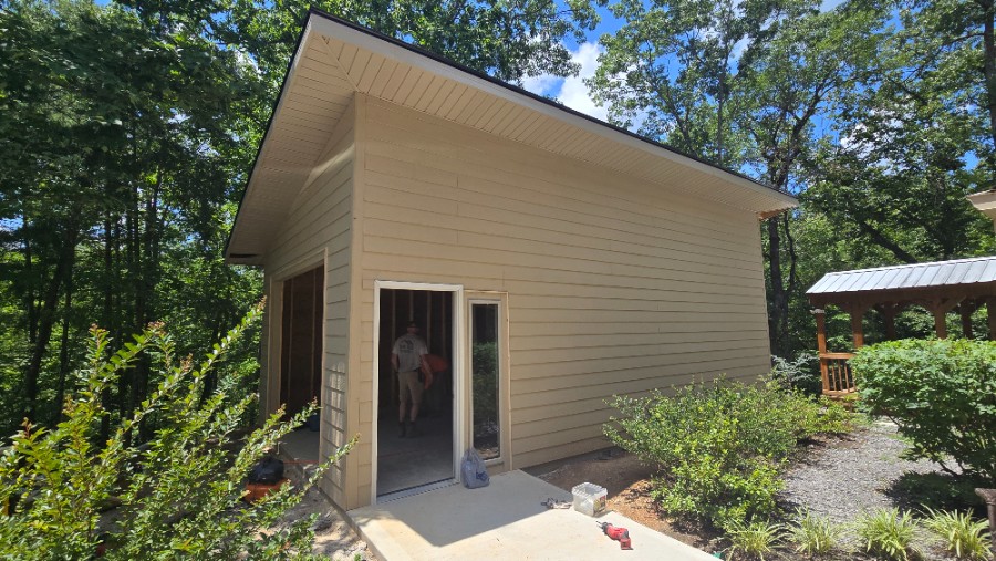 Custom Detached Garages - Stick Built Garages - Modern Style Garages